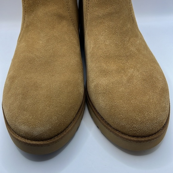 NEW UGG Boots Romely Zip Tan Women's 9 - Picture 9 of 13